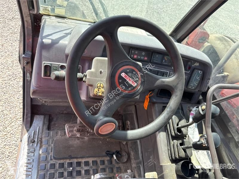 Телескопічний навантажувач Manitou MT1435