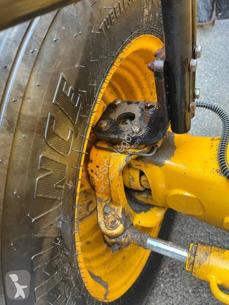 Chariot télescopique JCB