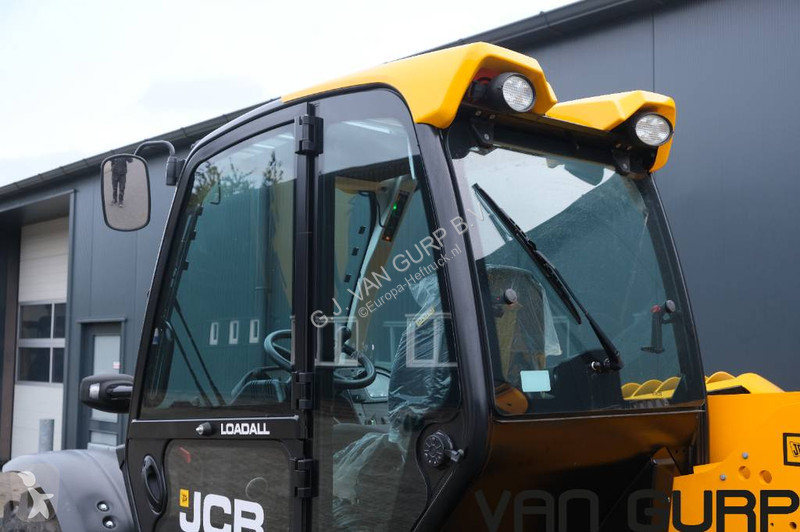 Телескопичен товарач JCB | 2024 | 82h | verreiker
