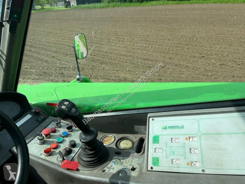 Încărcător telescopic Merlo 38.16