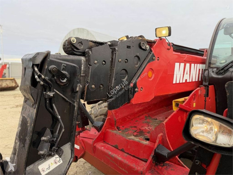 Încărcător telescopic Manitou bucket + forks