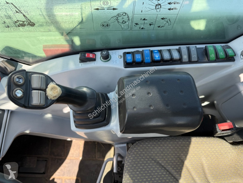 Încărcător telescopic Claas Claas 9040 Plus...