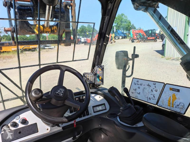 Chariot télescopique JCB