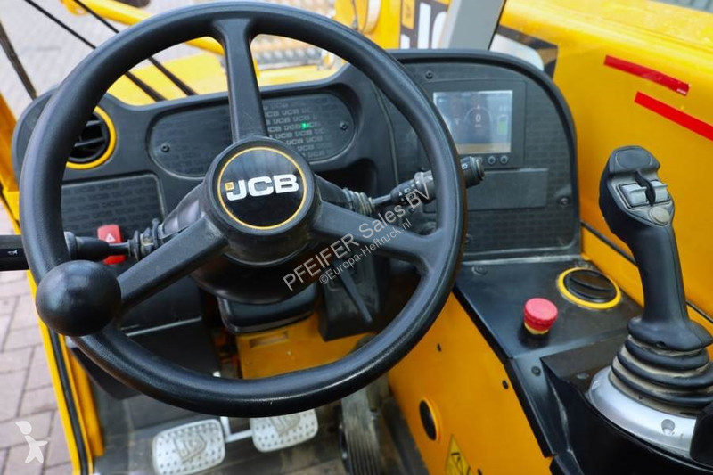 Încărcător telescopic JCB 525-60E Guarantee!...