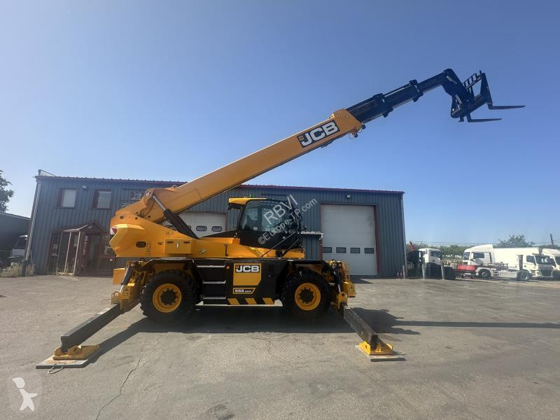 Chariot télescopique JCB