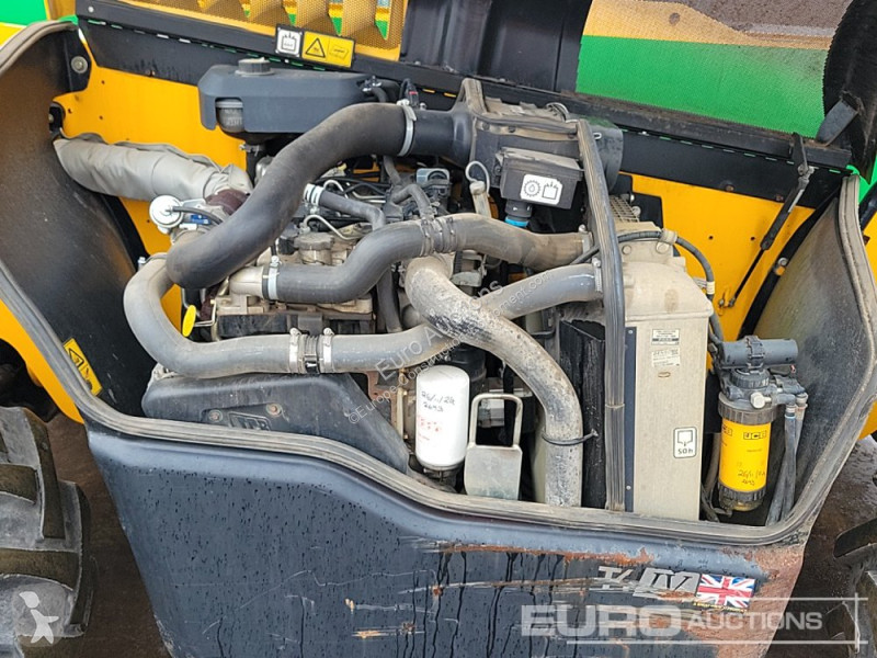 Teleskopický vozík JCB 535-125 Hi Viz