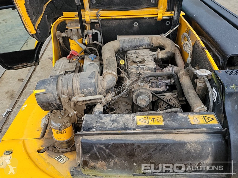 Teleskopický vozík JCB 520-40