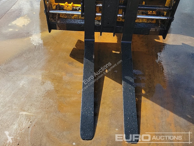 Chariot télescopique JCB 533-105