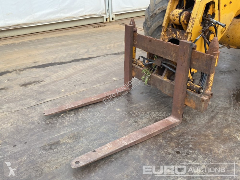 Chariot télescopique JCB TM270
