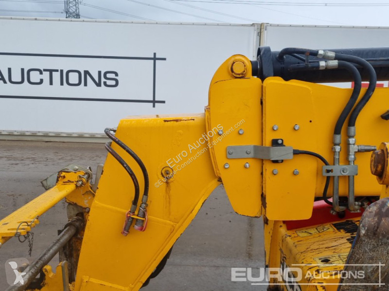 Teleskopický vozík JCB 540-140 Hi Viz