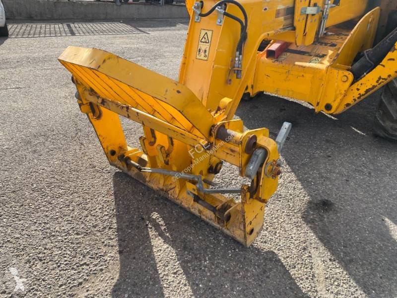 رافعة شوكية تلسكوبية JCB 540-140 -1er Main...