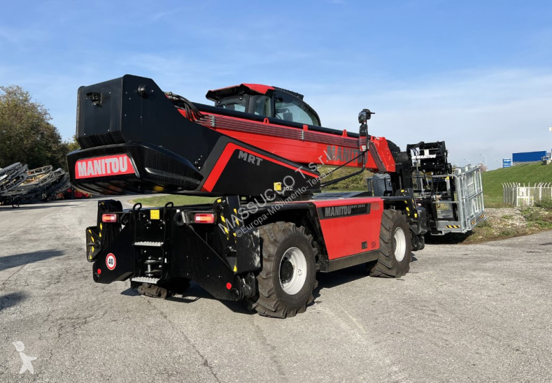 Teleskoplastare Manitou MRT2545