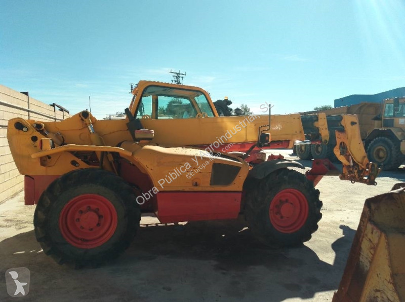 رافعة شوكية تلسكوبية Manitou
