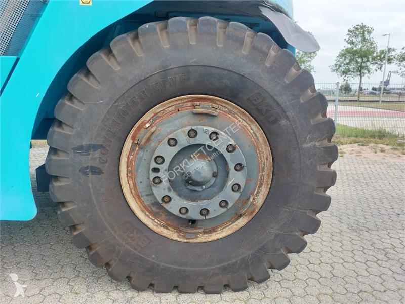 Телескопичен товарач Konecranes SMV 4531 CB5