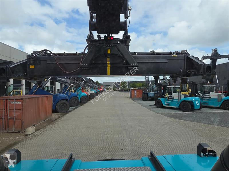 Teleskopický manipulátor Konecranes SMV 4632 TC5
