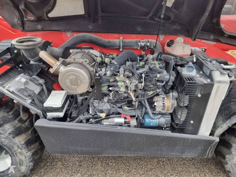 رافعة شوكية تلسكوبية Manitou