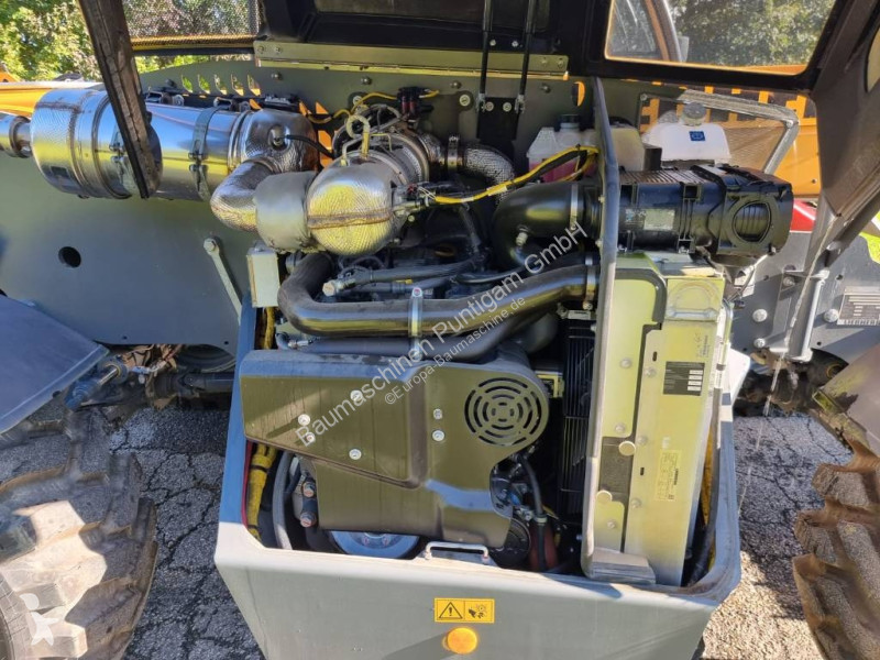 رافعة شوكية تلسكوبية Liebherr T 32-7