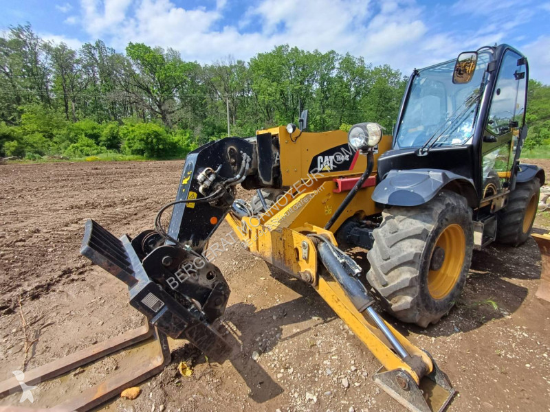 رافعة شوكية تلسكوبية Caterpillar TH414C