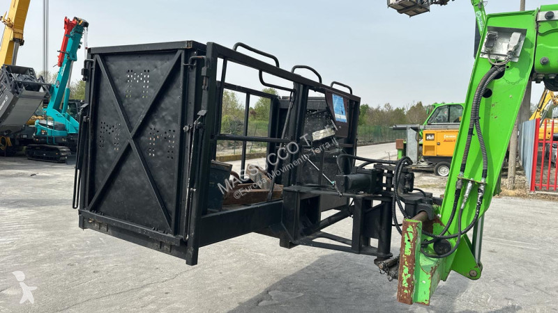 Sollevatori telescopici Merlo ROTO 45.21 MCSS 4x4