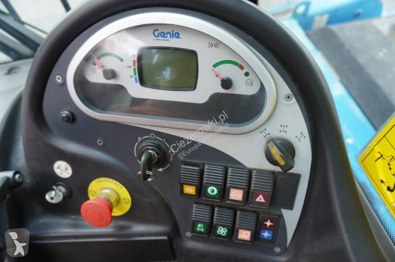 Телескопический погрузчик Genie telehandler /...
