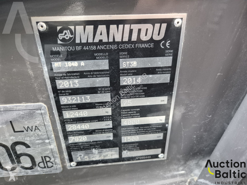 رافعة شوكية تلسكوبية Manitou