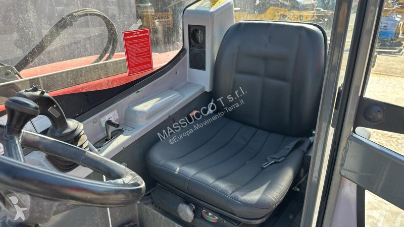 رافعة شوكية تلسكوبية Weidemann T4512 4x4