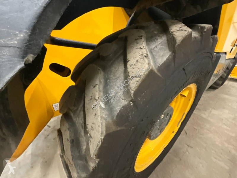 Teleskopisk truck JCB