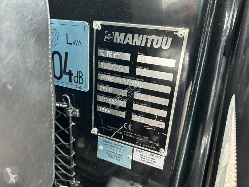 Chariot télescopique Manitou  MT1033