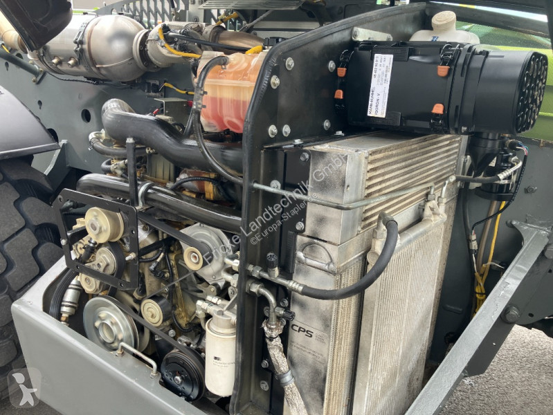 رافعة شوكية تلسكوبية Claas 741 Varipower
