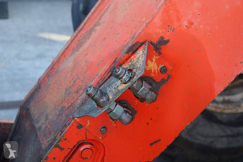 Teleskopický manipulátor Manitou MLT628T