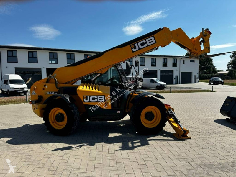 Carretilla telescópica JCB HiViz...