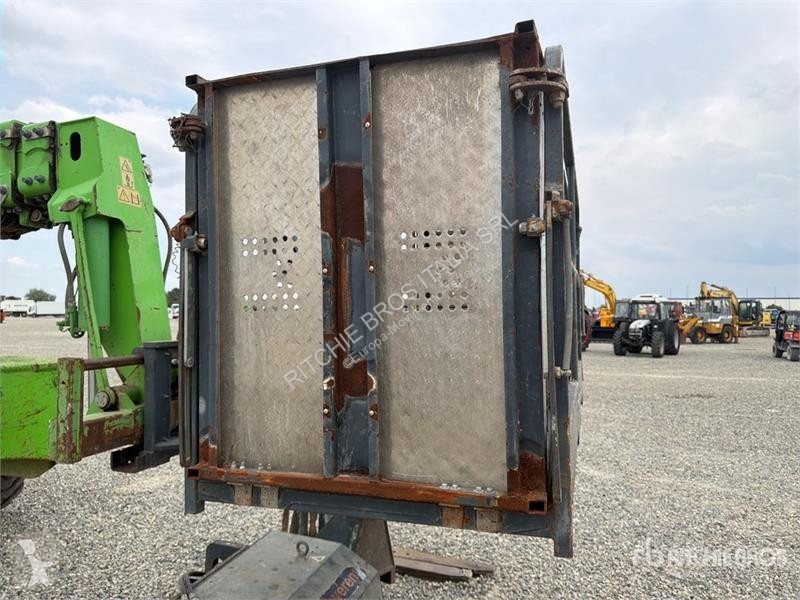 Телескопічний навантажувач Merlo 45.21 Telehandler