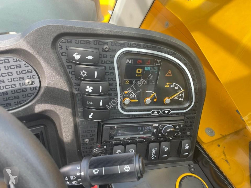 Empilhador braço telescópico  JCB  530/60 Agri
