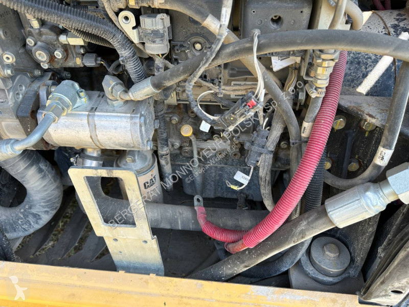 伸缩臂叉车 卡特彼勒 TH3510D