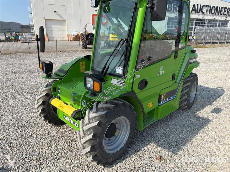 Încărcător telescopic Merlo E-Worker 25.5-90...