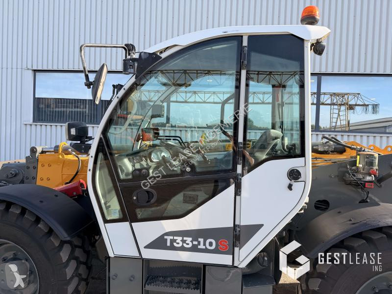 Carretilla telescópica Liebherr  T33-10S