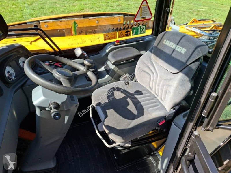 Chariot télescopique Liebherr T 36-7s