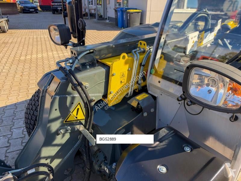 Teleskopický vozík Wacker Neuson TH412