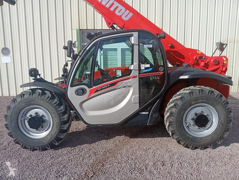 رافعة شوكية تلسكوبية Manitou  MT930H