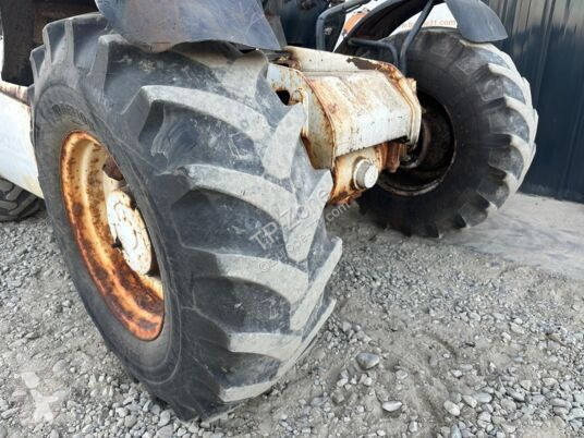 Chariot télescopique JCB 528-70