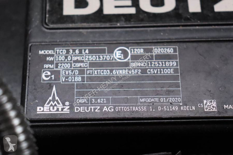 Încărcător telescopic Magni 6.21-D/D 6000kg...
