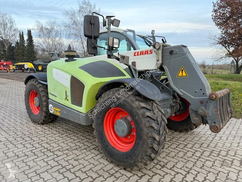 Încărcător telescopic Claas 7055
