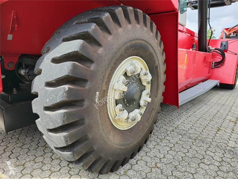 Chariot télescopique Kalmar DRU450-62S5