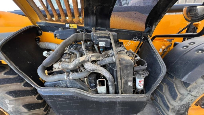 Chariot télescopique JCB 540-140