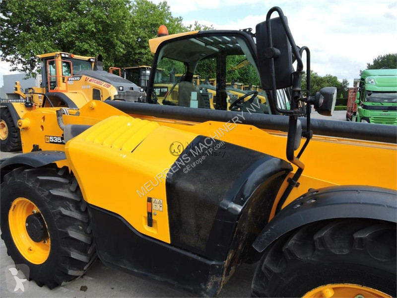 Chariot télescopique JCB 535-125