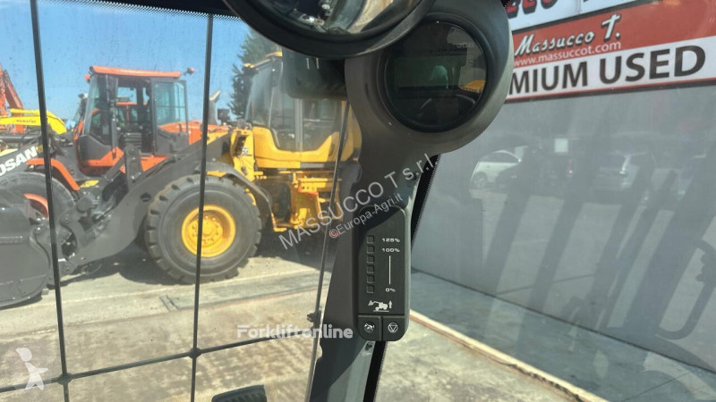 Încărcător telescopic JCB 30-19E