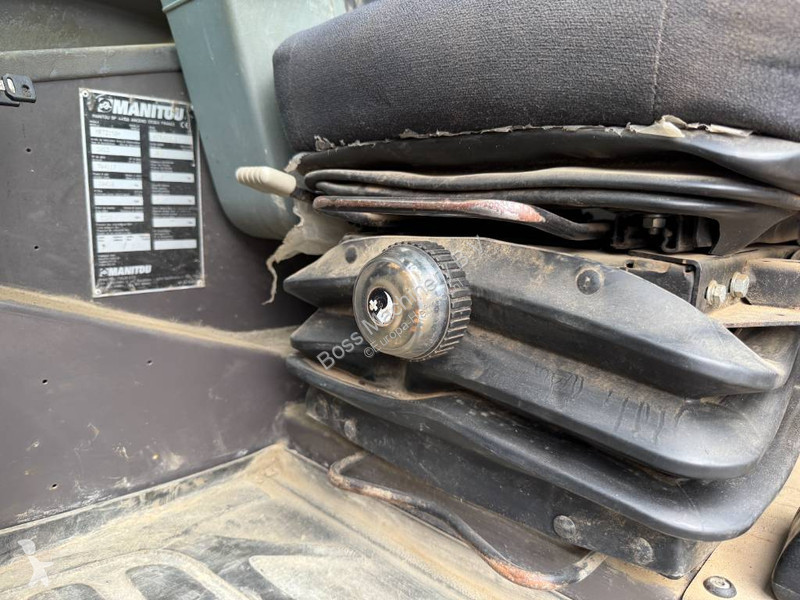 رافعة شوكية تلسكوبية Manitou MRT2150+ Privilege...