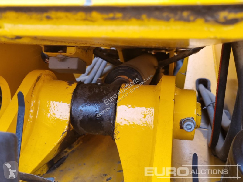 رافعة شوكية تلسكوبية JCB 540-140 Hi Viz