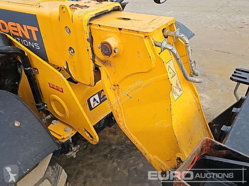 رافعة شوكية تلسكوبية JCB 525-60 Hi Viz