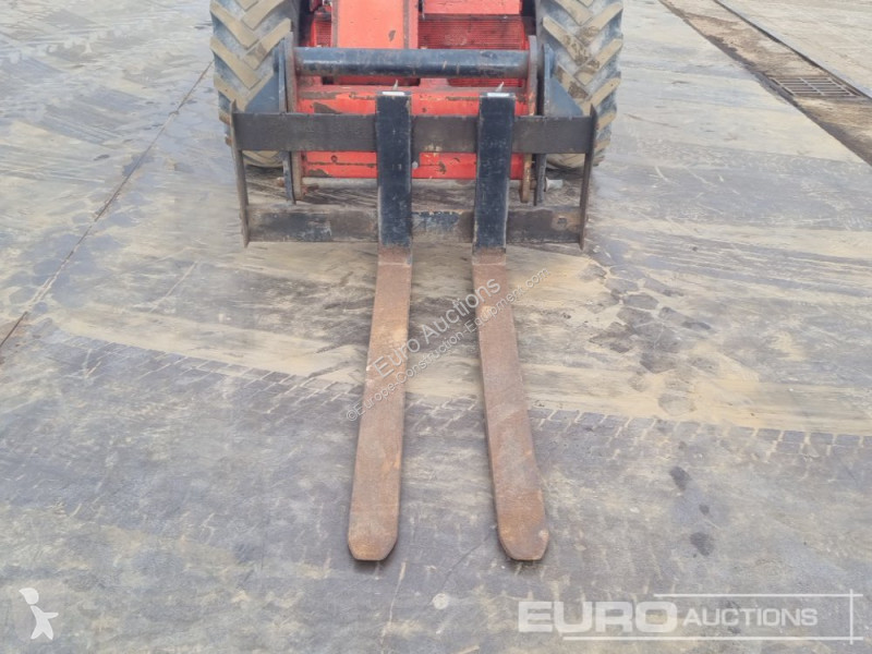 Chariot télescopique Manitou BT420